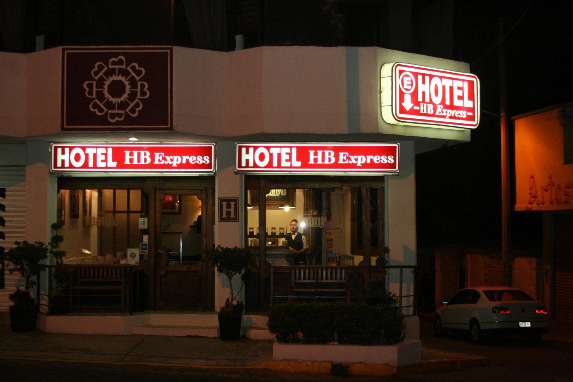 Hb Express Hotel Tlaxcala Exteriör bild